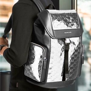 Michael Kors Cooper Large Utility Backpack MK black new in wrap tag